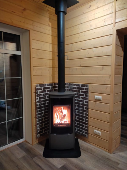 Печь-камин EMBER SKI-211/210 ручное регулирование, черный